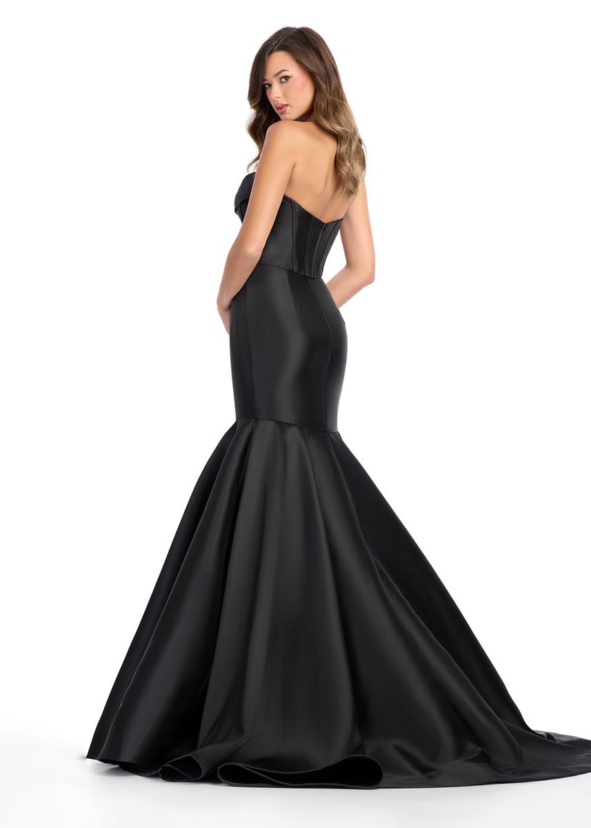 ASHLEYlauren 11908 – Black