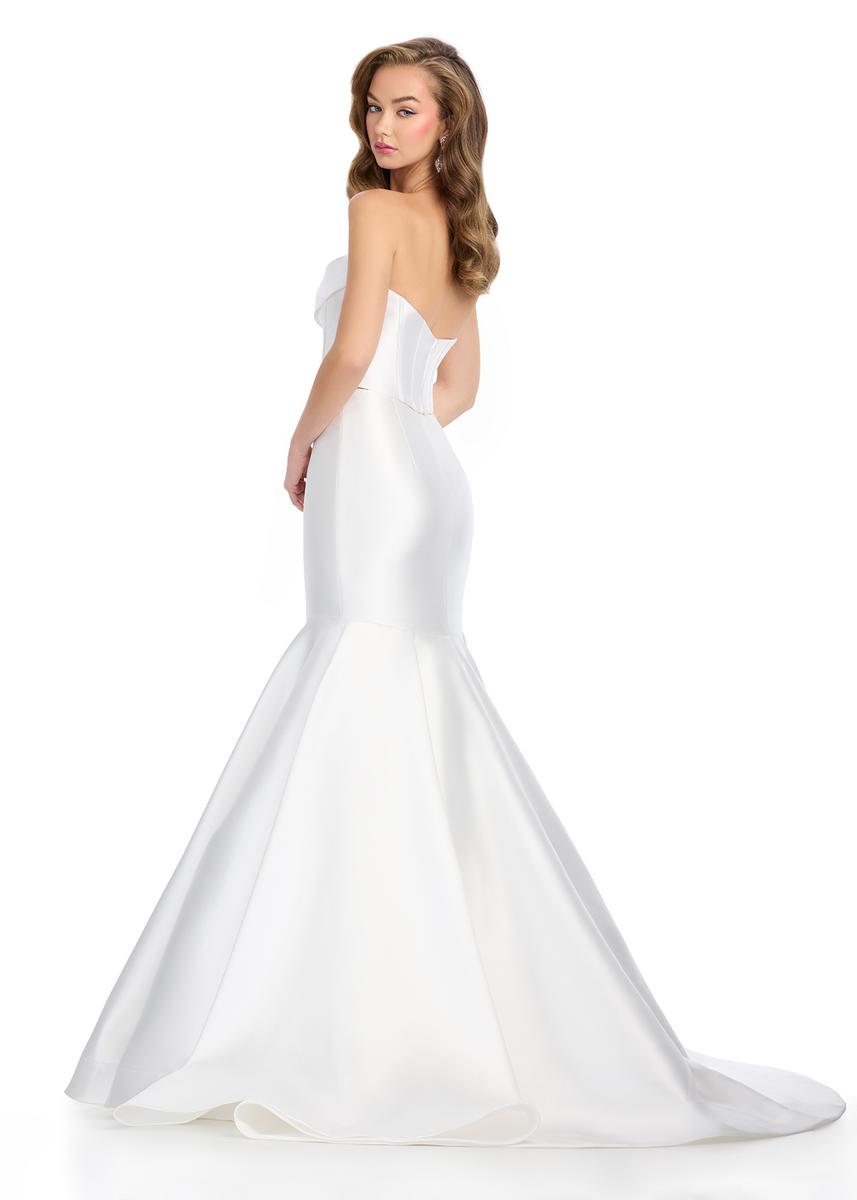 ASHLEYlauren 11908 – Ivory