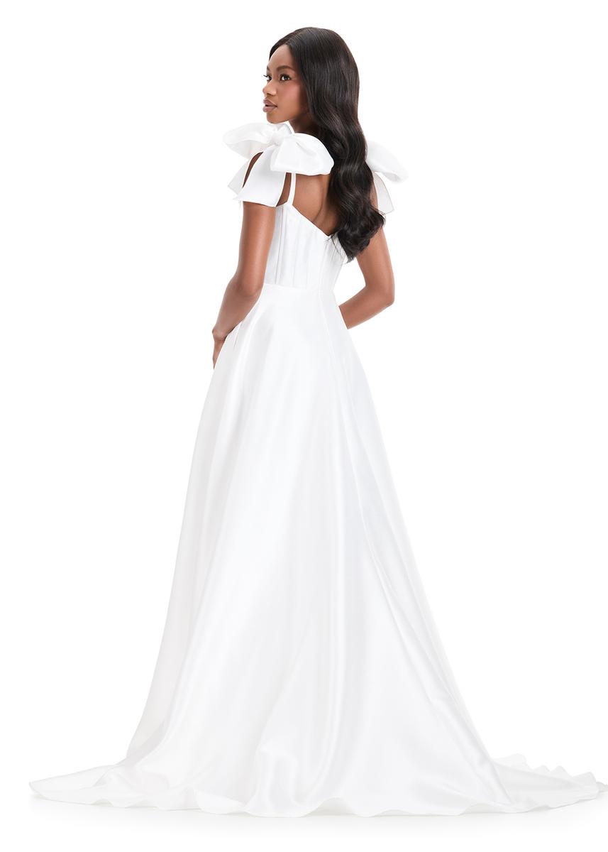 ASHLEYlauren 12065 – Ivory
