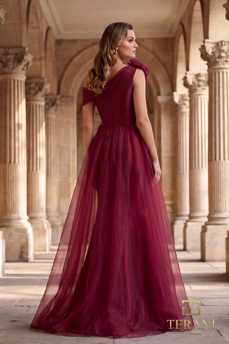 Terani Couture 242M3342 – Wine