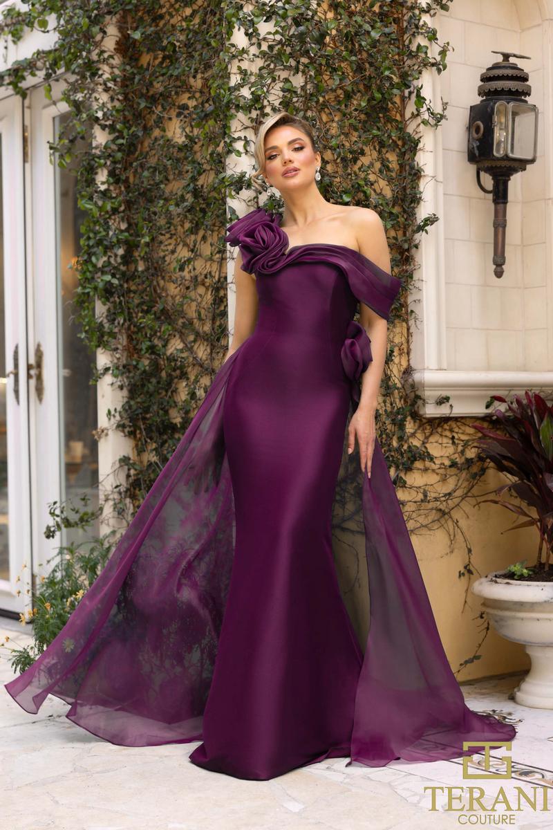 Terani Couture 242M3342 – Wine