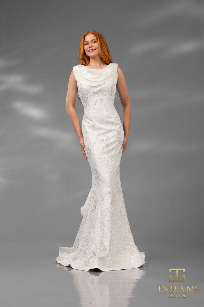 Terani Couture 251E4256 – Peach Gold