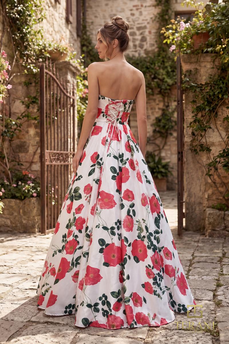 Terani Couture 261P6705