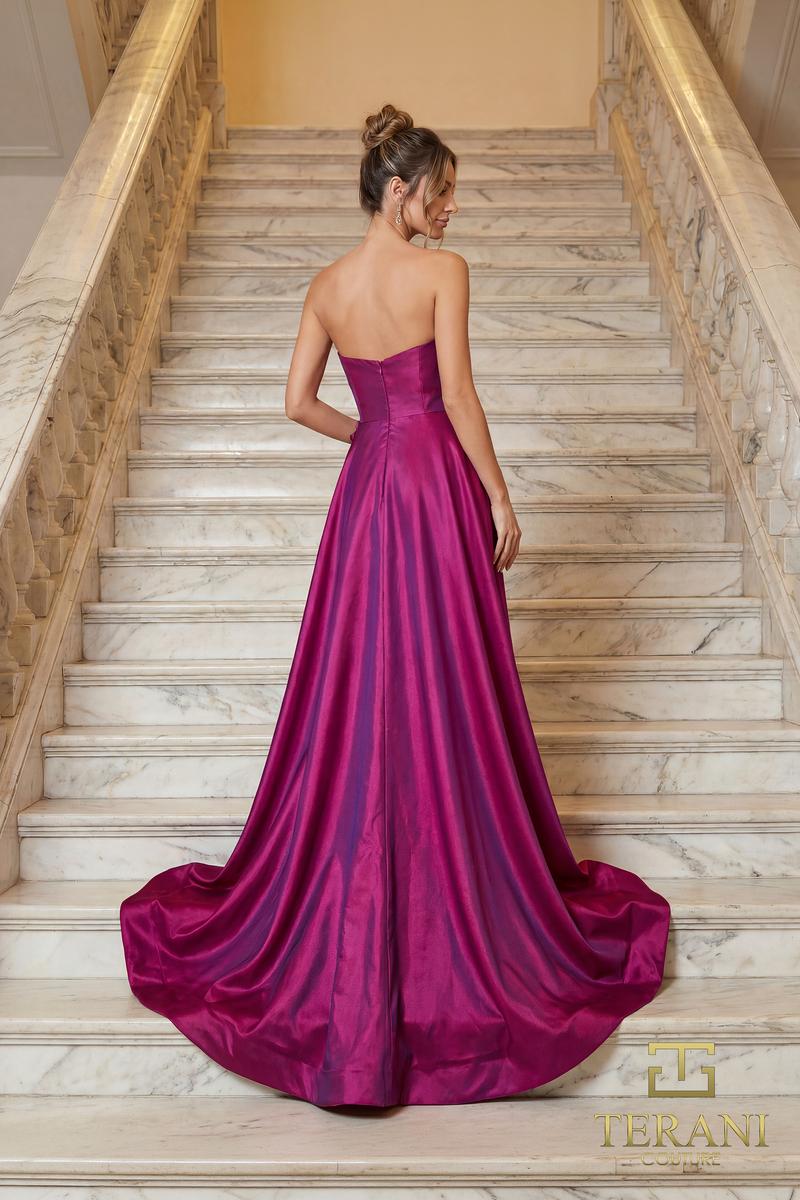 Terani Couture 262E7082 – Cranberry