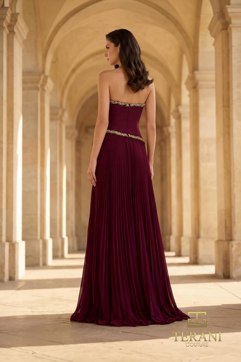 Terani Couture 262E7352 – Burgundy