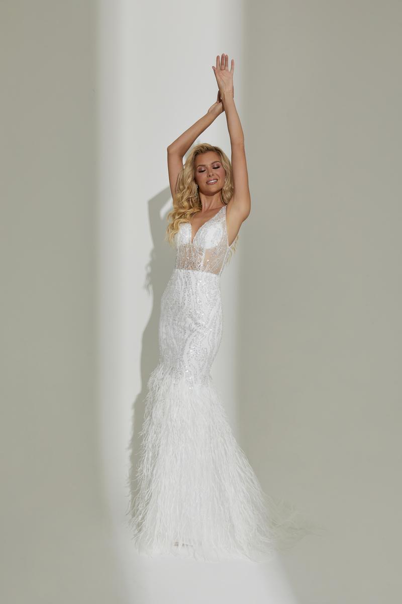 Jasz Couture 7545 – White