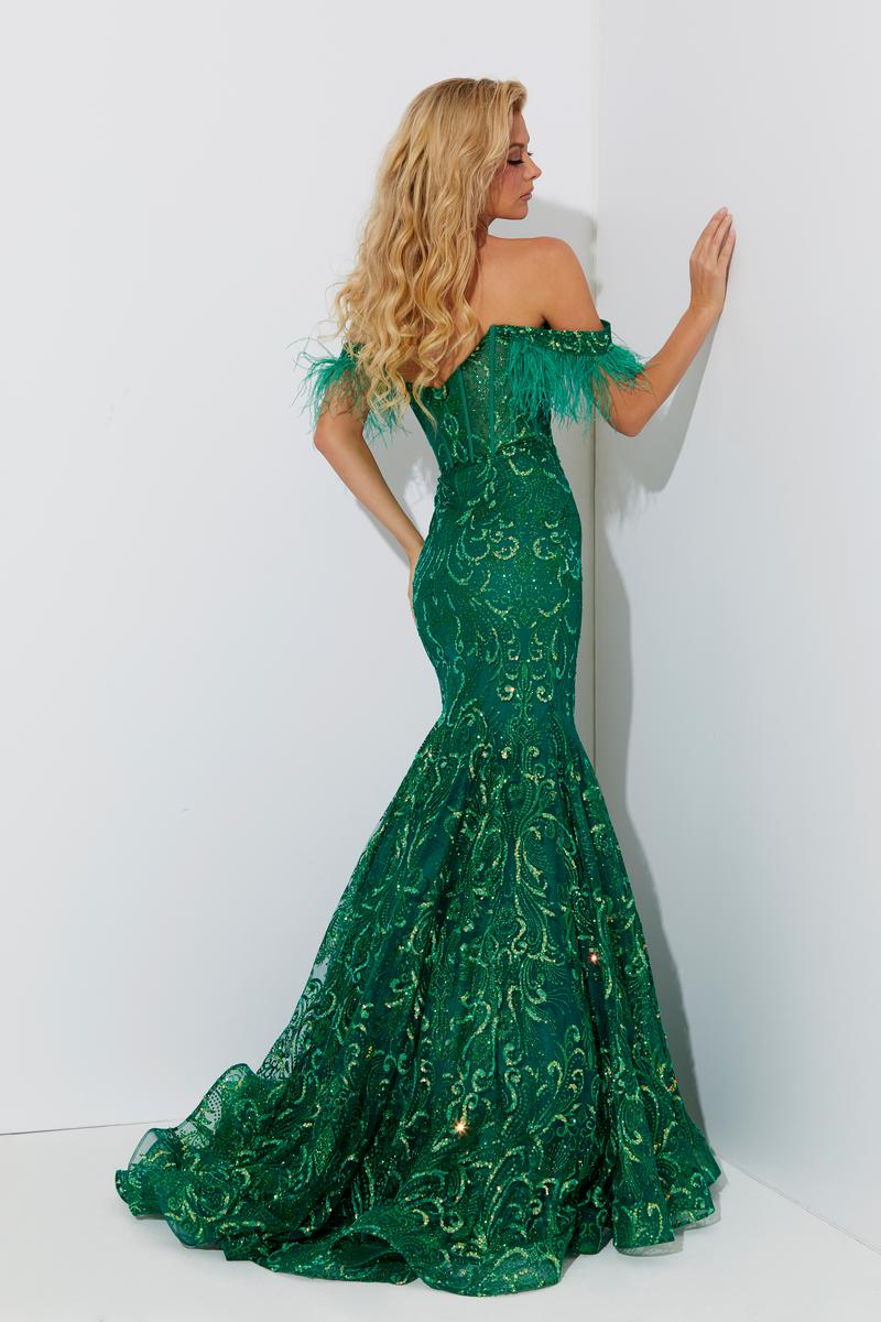 Jasz Couture 7568 – Green