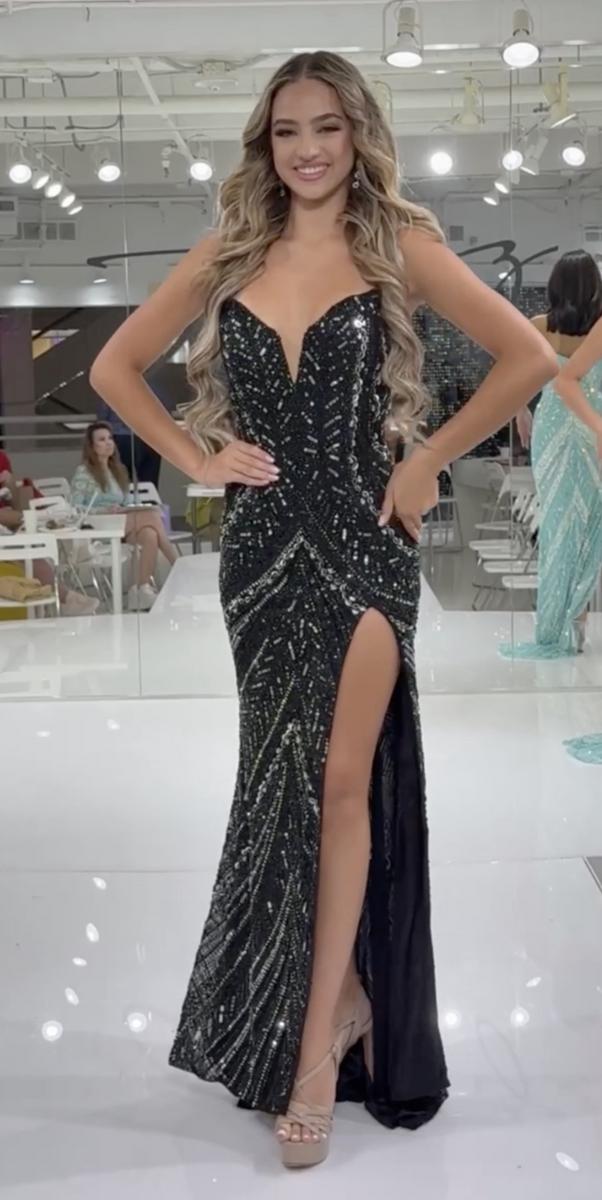 Jasz Couture 7910 – Black/Gunmetal