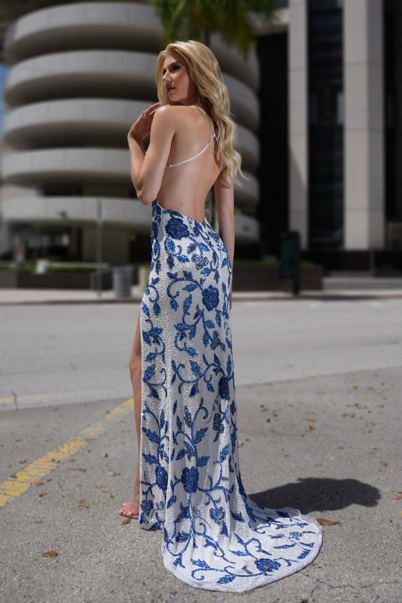 Jasz Couture 7923 – White/Blue