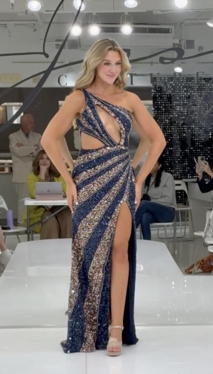 Jasz Couture 7929 – Navy/Gold