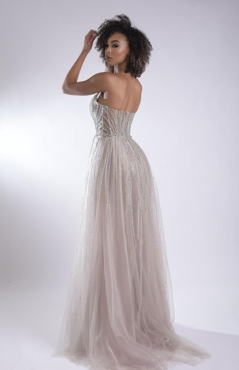 Jasz Couture 7932 – Champagne