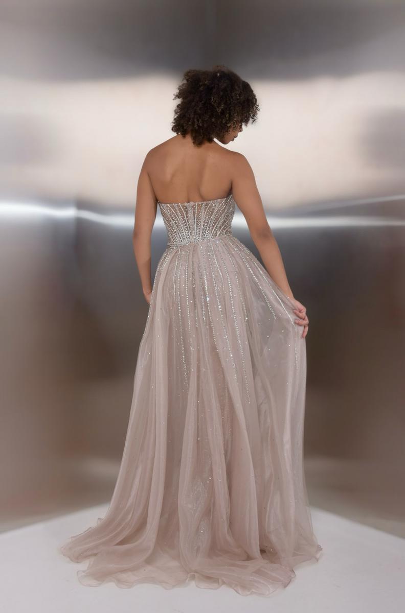 Jasz Couture 7932 – Champagne