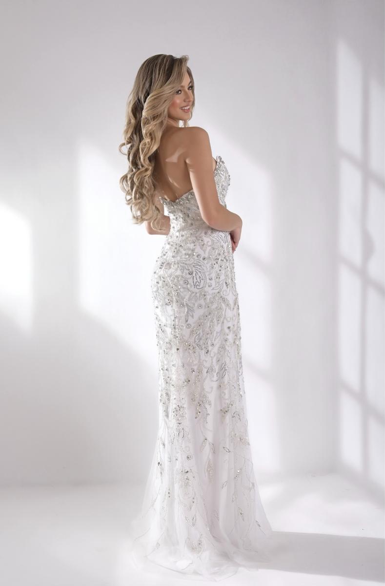 Jasz Couture 7944 – White