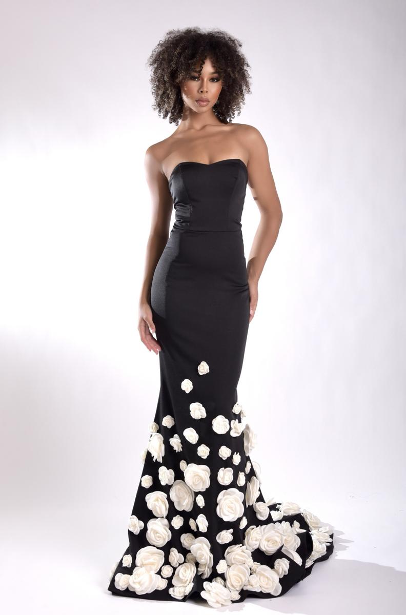 Jasz Couture 7945 – Black/White