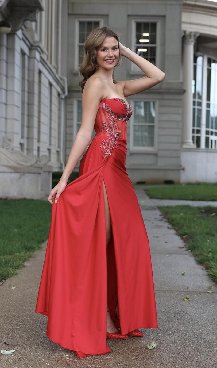 Jasz Couture 7982 – Red