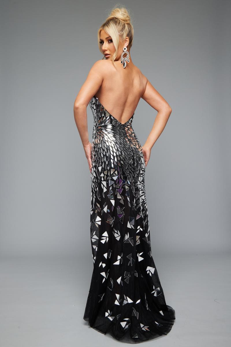 Jasz Couture 7636 – Black/Silver