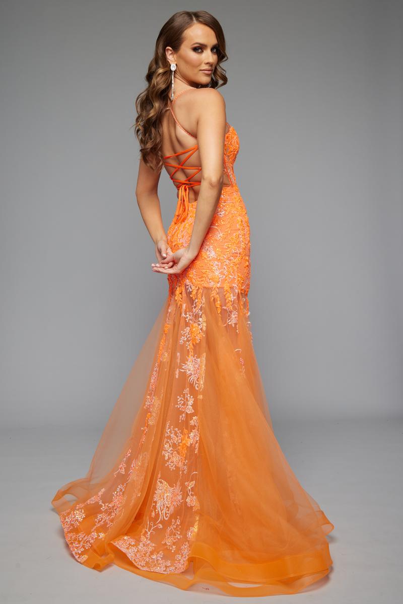 Jasz Couture 7652 – Orange